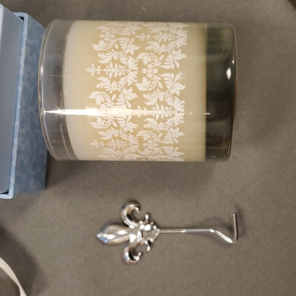 AMBER & VINTAGE BOUQUET gift box from Gold Canyon 8.5 oz 2wick candle - Picture 4 of 8